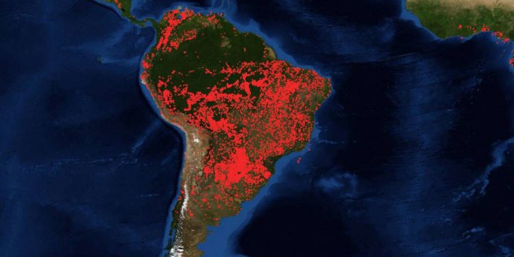Lángokban áll Dél-Amerika fele – Az erdőtűz túlnőtt Brazílián