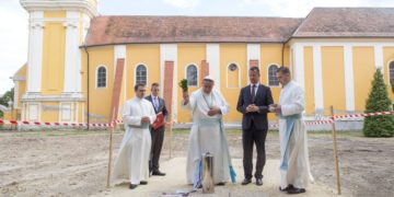 Fülöp Attila: a kormány segíti az egyházi szociális intézmények működését