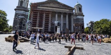 Több ezren látták a Csíksomlyói passiót Esztergomban