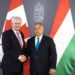 Orbán Viktor a volt kanadai miniszterelnökkel tárgyalt