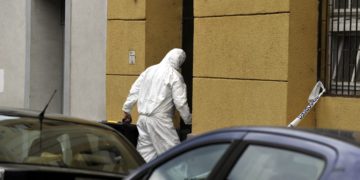 Két embert megszúrt egy fiú, aki megszökött kőbányai házi őrizetéből