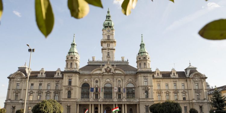Ismét tüntettek Borkai Zsolt ellen Győrben