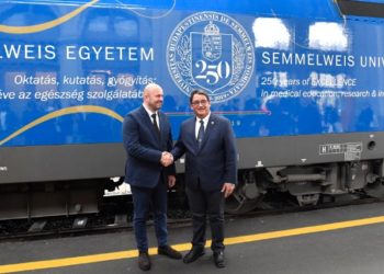 Együttműködési megállapodás kötött a MÁV és Semmelweis Egyetem