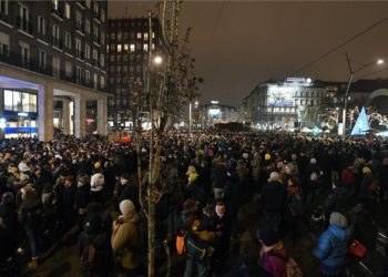 A szabad színházakért és a kultúra függetlenségéért demonstráltak Budapesten