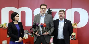 Kunhalmi Ágnes, Tóth Bertalan és Karácsony Gergely közös sajtótájékoztatója
