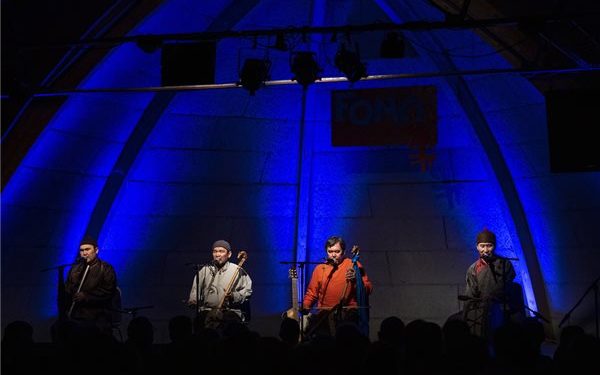 Az orosz Huun-Huur-Tu együtes koncertje a Fonóban