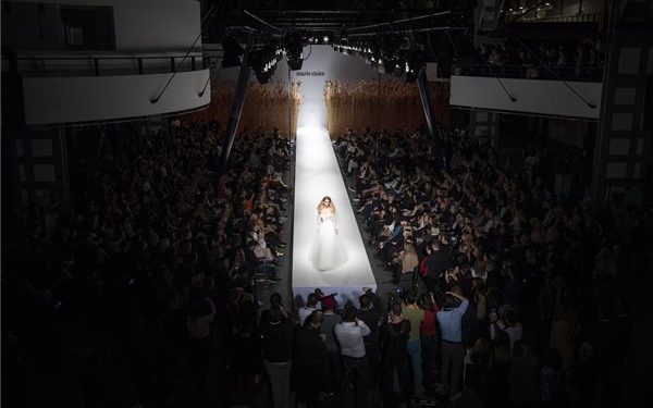 Divatbemutató a Millenárison