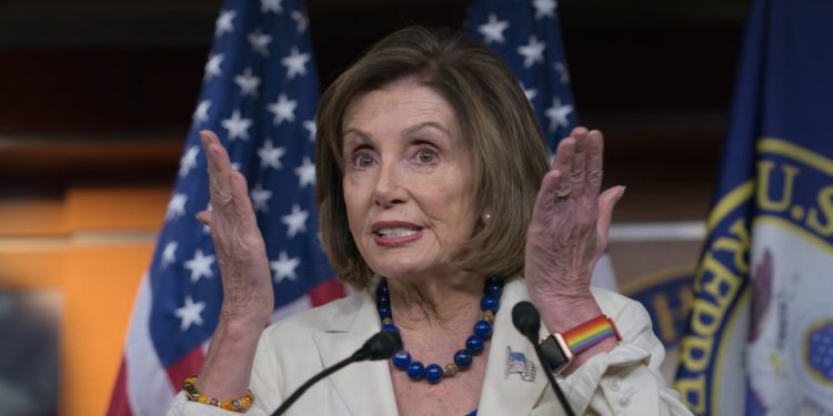 Az amerikai képviselőház elnöke bejelentette a vádirat összeállítását Trump ellen