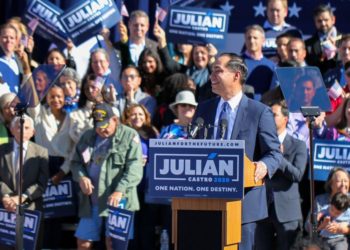 Újabb amerikai demokrata politikus szállt ki az elnökjelöltségéért folyó küzdelemből