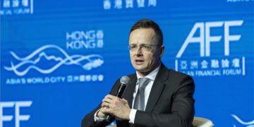 Szijjártó: tíz év leforgása alatt Magyarország utolsóból első lett a gazdasági növekedésben