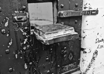 Meg kell állítani a gátlástalan „börtönbizniszt”!