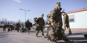 Megkétszerezik a határvédelemben részt vevő katonák számát