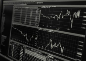 Hároméves mélyponton maradt a GKI konjunktúraindexe