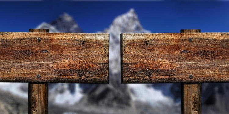 Öt nap alatt akarja megmászni a Mount Everestet öt serpa a téli mászószezonban