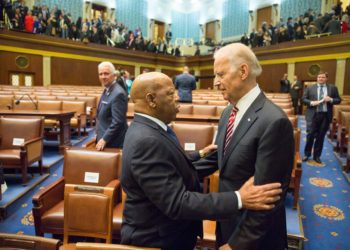 Amerikai előválasztás -Kampányfőnöke helyesbíteni kényszerült Joe Biden egyik állítását