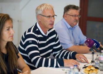 Több mint egymilliárd forinttal támogatja a kormány a nemzetiségi iskolákat