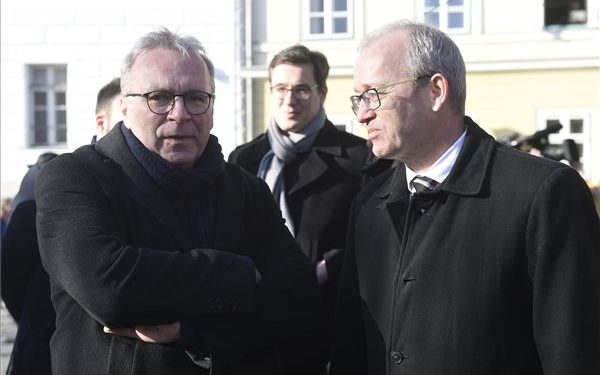 A budavári kitörésre 75 éve került sor