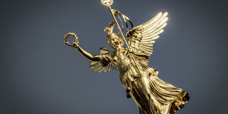 Új különdíjjal pótolják idén a Berlinale névadója náci múltja miatt visszavont díjat