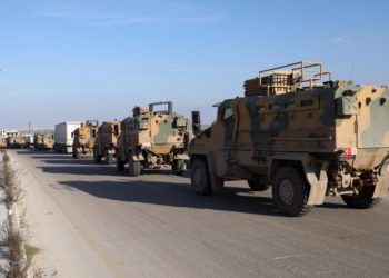 Ankara: tűz alá vették a szíriai kormányerők több mint 200 hadállását, katonák százait „ártalmatlanították”