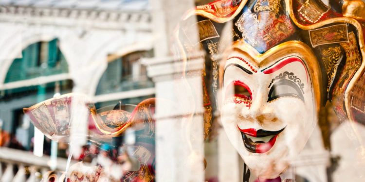 Megkezdődött a turisták kamerás számlálása Velencében