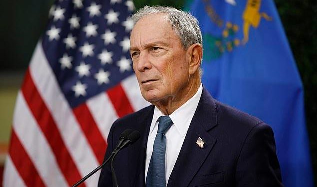 Amerikai előválasztás – Bloomberg össztűz alá került a demokraták nevadai országos tévévitáján