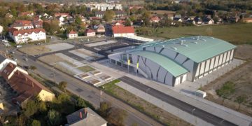 Átadták a Sárvár Aréna sport- és kulturális központot