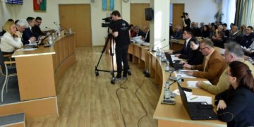 Palkovics: a kormány segíti a munkanélkülivé lett ózdiak elhelyezkedését