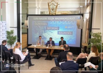 Újra naggyá teszik Magyarországot címmel vizsgálja az Orbán-kormányok tevékenységét az Alapjogokért Központ