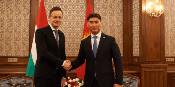 Szijjártó: megnyílt a biskeki magyar nagykövetség, jó döntés volt a keleti nyitás stratégiájának meghirdetése