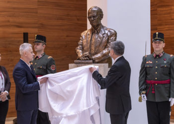 Átadták az Országgyűlés Szabad György nevét viselő irodaházát