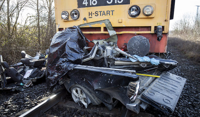 Meghalt egy ember, aki autójával vonattal ütközött Nagykanizsán
