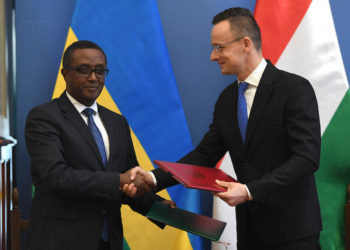 Szijjártó: átfogó stratégiai fejlesztési együttműködés indul Ruandával