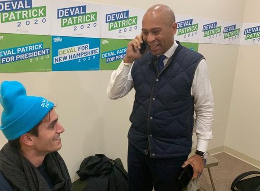 Újabb demokrata párti politikus fejezte be az elnökjelöltségért folyó küzdelmet