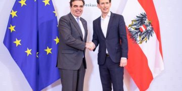 Bemutatták az új migrációs és menekültügyi paktumot