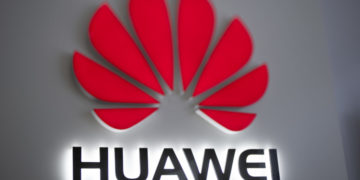 A Huawei több mint tíz éve hozzáfér kényes adatokhoz egyes mobiltávközlési hálózatokon