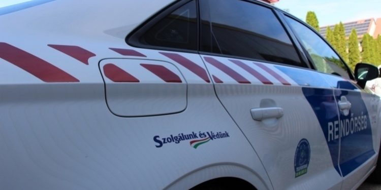 Egy oroszlányi nő jelentette be a rendőrségre, hogy napok óta nem látta idős szomszédját.