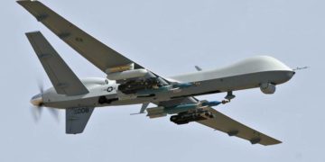 Bemutatták a sajtónak az aranyosgyéresi román-amerikai hadgyakorlaton részt vevő amerikai drónt