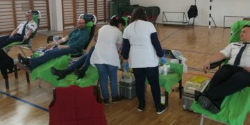 Rendőrök és rendőrségi dolgozók nyújtották a karjukat a Békés Megyei Rendőr-főkapitányságon megtartott véradáson