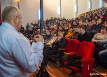 Ditrói vendégmunkások – Nem a Srí Lanka-i pékekre, hanem a helyi munkaerőt meg nem becsülő vállalkozóra neheztel a falu