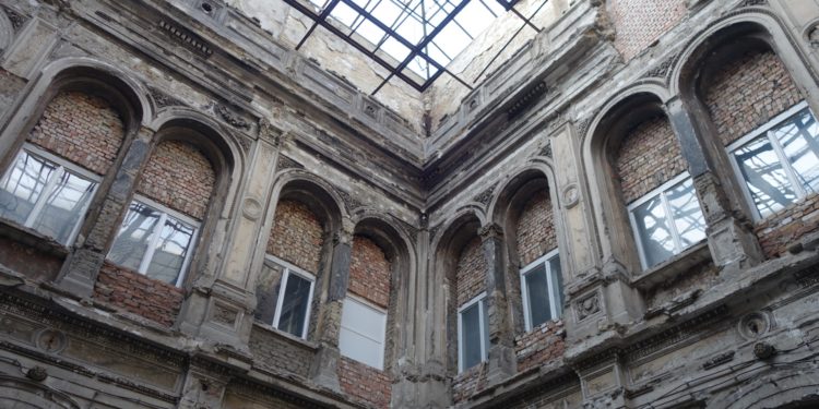 Több építészeti érték is előkerült a Károlyi-Csekonics-palota rekonstrukciója alatt