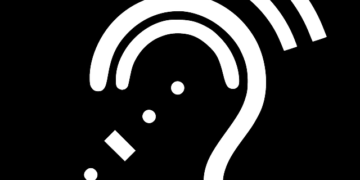 Lezárult a hallás- és látássérült személyek infokommunikációs akadálymentesítését támogató projekt