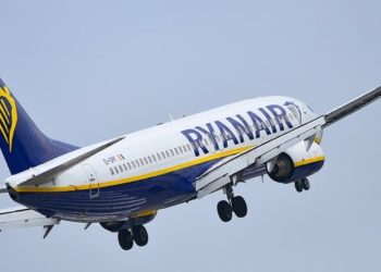 Ujhelyi István azonnali vizsgálatot kért a Ryanairtől