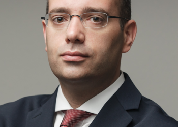 Mráz Ágoston Sámuel: Gyurcsány egységbe szervezné a baloldali pártokat