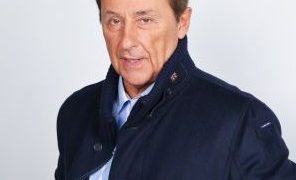 Mégis lemondott a szövetségi elnök a szexuális erőszakkal vádolt francia műkorcsolyaedző miatt