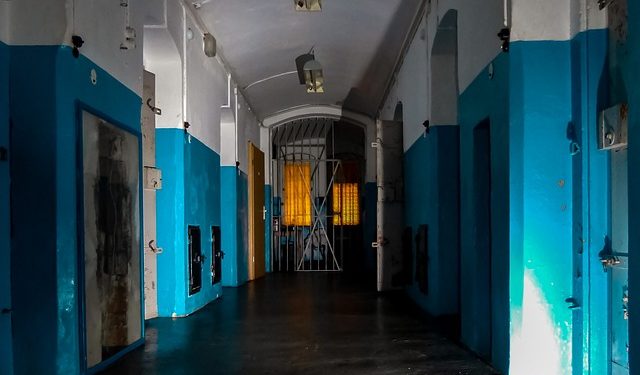 Varga Judit: a kormány a börtönviszonyok miatti kifizetések leállítását kezdeményezi