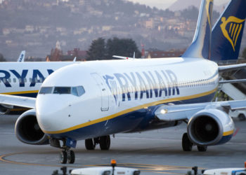 Négy ember ájult el a Ryanair Budapest – Edinburgh járatán