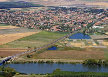 Kétszázmillióból csökkentik a szegregációt Dobozon