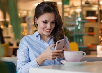 Fiatal nők hamis közösségimédia-oldalaival gyűjtött információt az izraeli katonáktól a Hamász