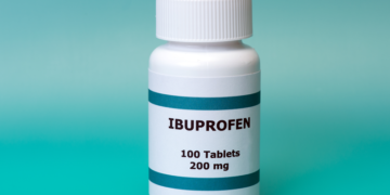 A francia egészségügyi miniszter szerint a gyulladáscsökkentő gyógyszerek súlyosbítják a betegséget