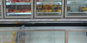 Koronavírus – Brit kormánytanácsos: a járvány végéig nem lesz oltás, az egészségügyi miniszter szerint felesleges a felvásárlás